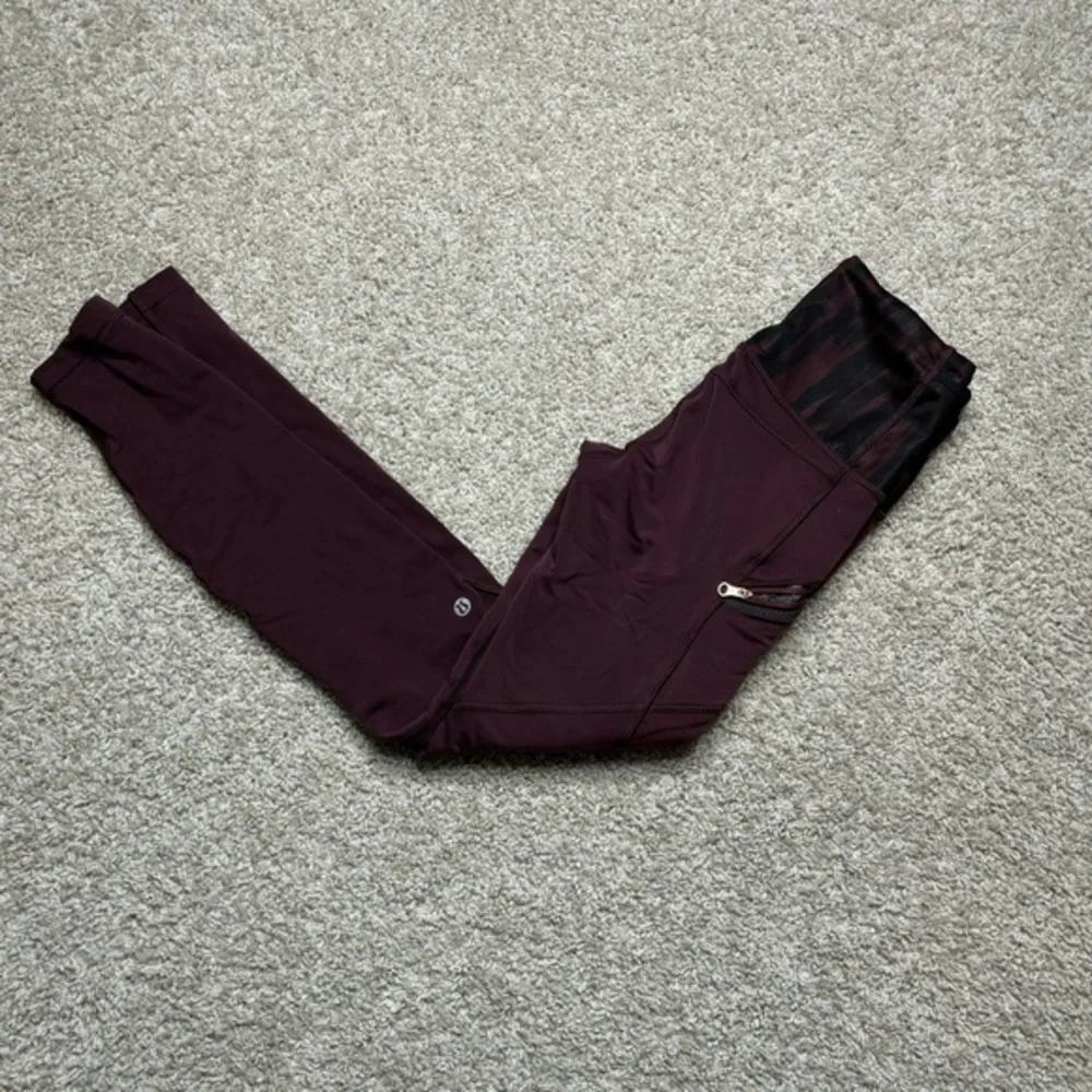 Lululemon Toasty Tech Tight Leggings